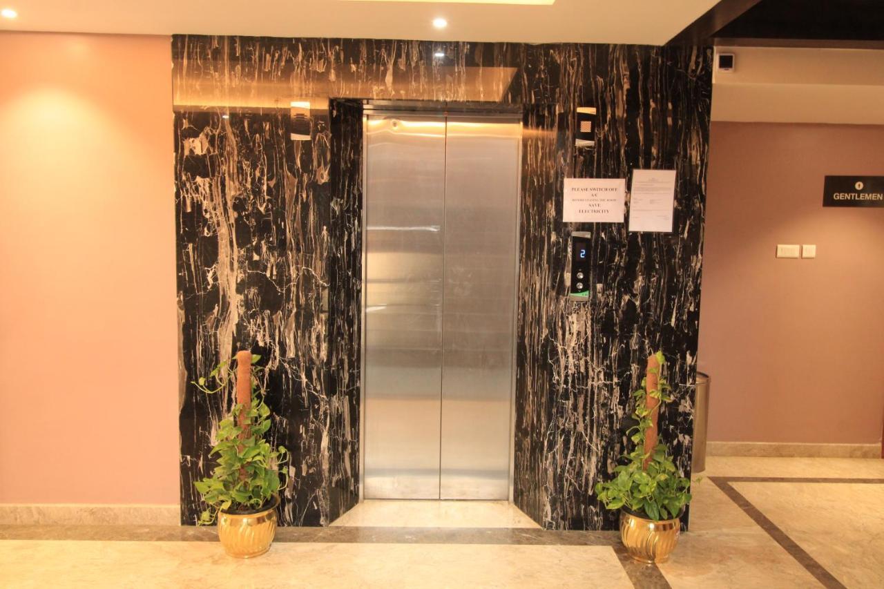 Ramrathna Residency Hotel Maduráj Kültér fotó