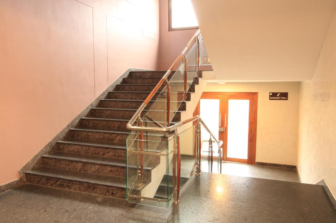 Ramrathna Residency Hotel Maduráj Kültér fotó